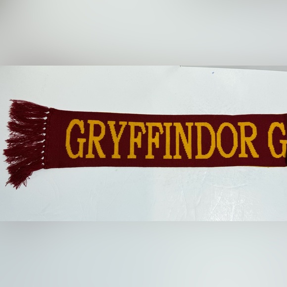 NWOT! Harry Potter GRYFFINDOR Scarf 64” LONG - Picture 2 of 6